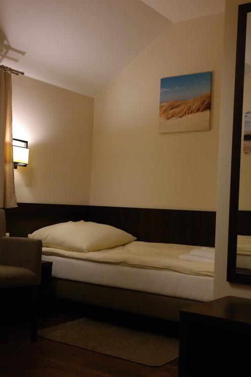 Hotel Pod Chelmem Ropa Exterior foto